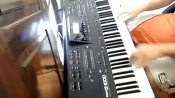 Time after Time - Improvisation with Roland G-1000