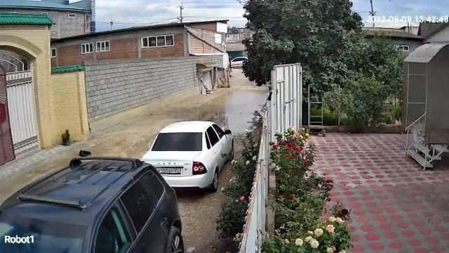 Видеокамеры Уличные поворотные вайфай с микрофоном 4Mp смотреть онлайн
