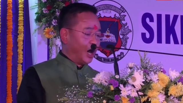 CM Slams Former CM Pawan Chamling Over Objectional Caption In Social Media Page смотреть онлайн