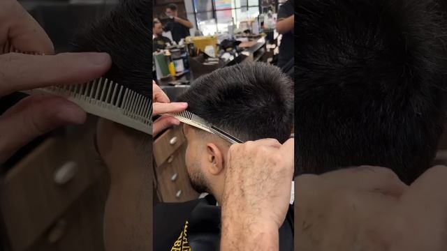 Corte clássico com fade | aprenda passo degradê mid fade conexão com pente corrido e finalização смотреть онлайн