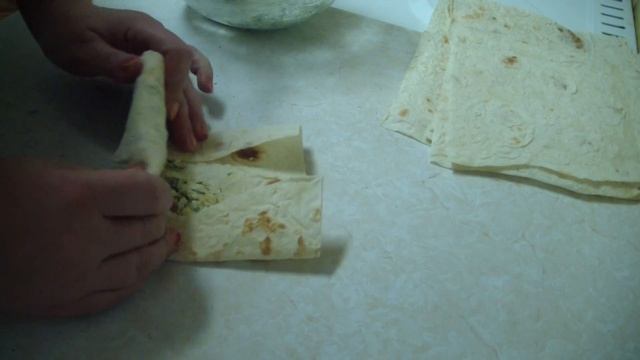 КОНВЕРТИКИ из ЛАВАША с СЫРОМ и ЗЕЛЕНЬЮ. Все удивятся узнав из чего приготовлены конвертики. смотреть онлайн