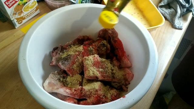 Брезгливым не смотреть !!!куриные гузки в соевом смотреть онлайн