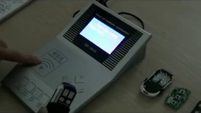 Видео Мануал Host of Remote Controller QN-H618.flv смотреть онлайн