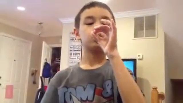 Aidan the Bubble King смотреть онлайн