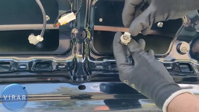 How to Replace License Plate Light Bulb - Mazda 3 (2014-2018) смотреть онлайн