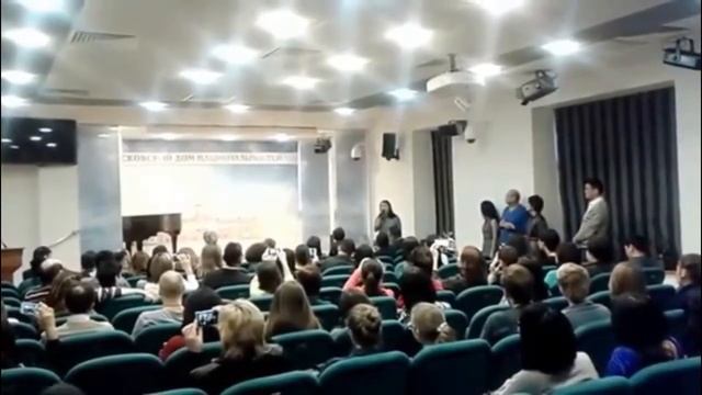 ЖИВОЕ ПЕНИЕ. Бадма-Ханда Аюшеева. Бэе, бэеэ гамнаяал. (Анатолий Андреев на стихи Дамба Жалсараева смотреть онлайн