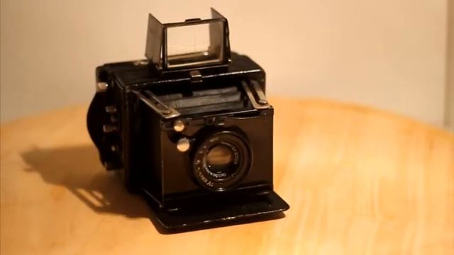 Ernemann Miniature Klapp mini camera смотреть онлайн