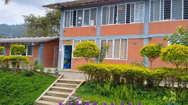 Himno de la Institución Educativa Agropecuaria Indígena Quintín Lame смотреть онлайн