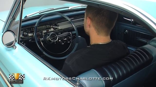 132887 / 1965 Ford Falcon Futura смотреть онлайн