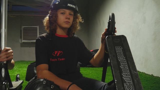 Почему райдеры выбрали Busted 2019 от Tech Team? Обзор и испытание в скейт-парке