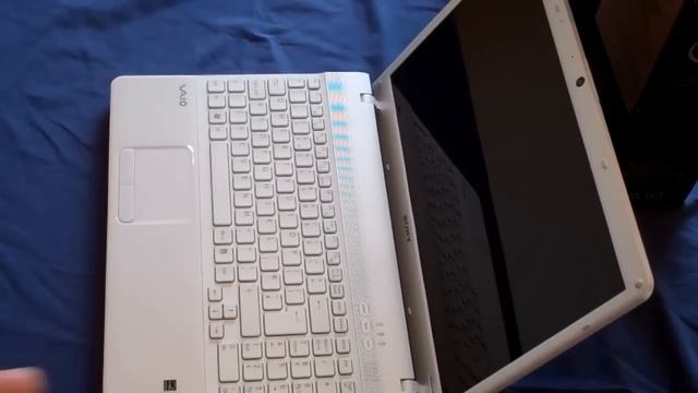 [Sony vaio Review & Unboxing 2011] Review & Unboxing of Sony Vaio VPC-EB3F4E 2011 смотреть онлайн
