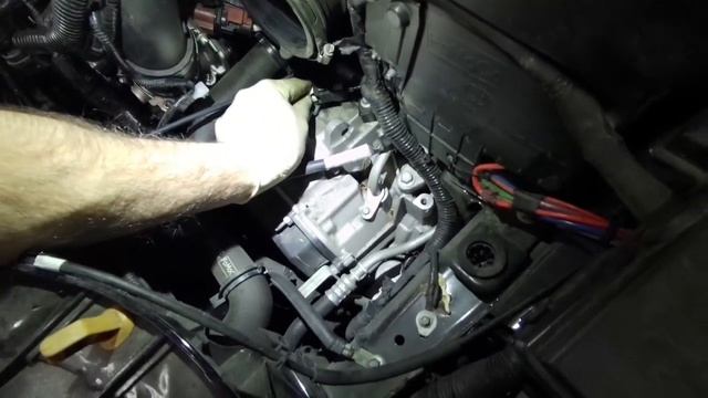Ford Escape 22S43 transmission shifter cable recall смотреть онлайн