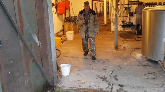 устроился работать на ферму краткий обзор крс смотреть онлайн