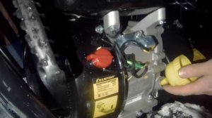 замена масла в снегоуборщике