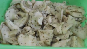 Грузди соленые холодным способом! Простой, но вкусный рецепт