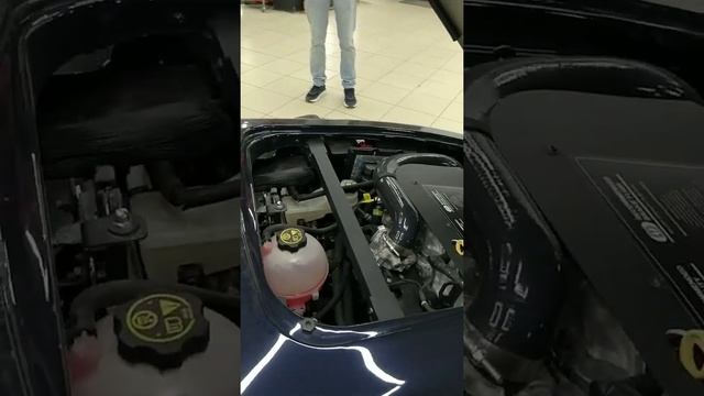 Из бардачка открывается капот смотреть онлайн