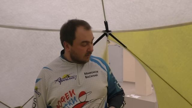 Зимние палатки. Большие зимние палатки. Палатки в которых можно жить. смотреть онлайн