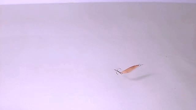 Блесна Smith Pure || Игра в замедленной съёмке смотреть онлайн