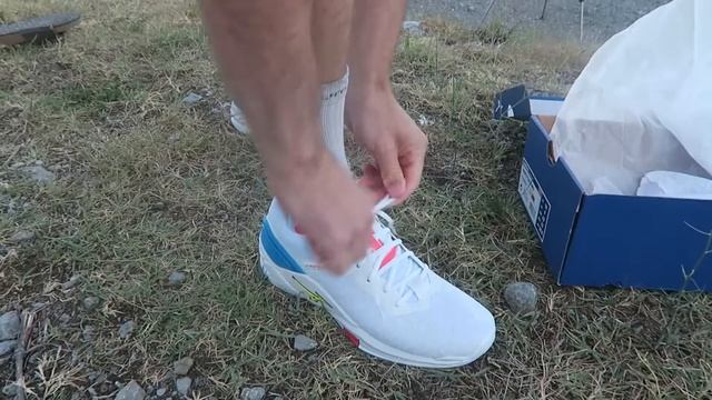 On test les nouvelles MIZUNO WAVE STEALTH NEO ! (Et on se perd) смотреть онлайн