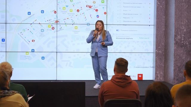 Оксана Моисеева - выступление на конференции 