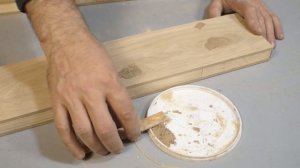 Проверенный способ заделки дефектов дерева: нужно всего два компонента и пару хитростей