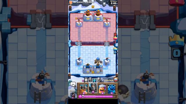 Начинаю играть в Clash Royale смотреть онлайн