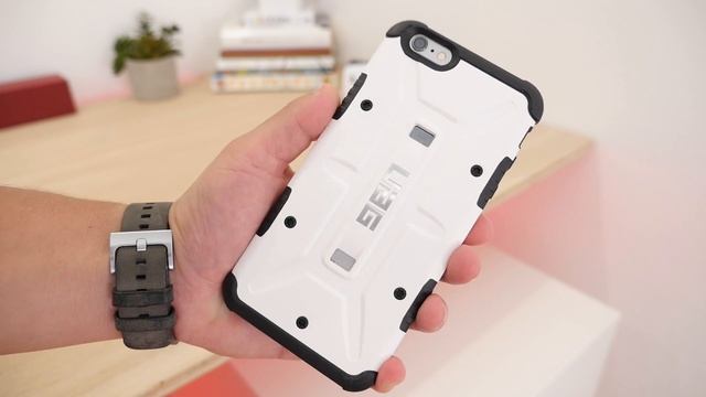 Urban Armor Gear iPad Air 2 and iPhone 6 Plus Case Review смотреть онлайн