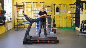 Беговая дорожка или бег на улице: что лучше? чем отличается?