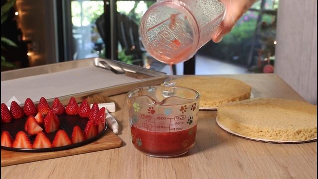 How to Make the Classic French Fraisier Cake~ Vegan смотреть онлайн
