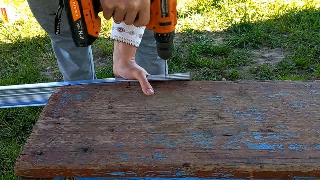 Самая дешевая водосточная система для навеса под автомобиль. Быстрый и простой монтаж. смотреть онлайн