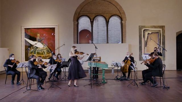Laura Marzadori, violino solista, in Le quattro stagioni di Vivaldi смотреть онлайн