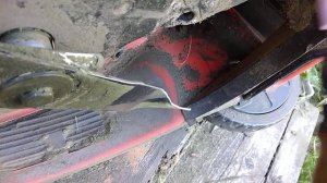 Точу нож газонокосилки ECO LG 633 без демонтажа.