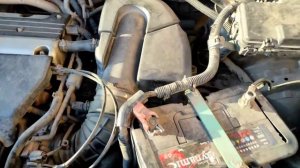 где находится щуп АКПП Honda CRV второго поколения.