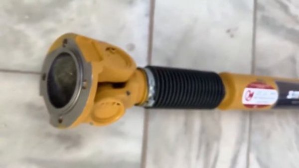 Кардан преден Серп и Моллот за Лада Нива / Cardan front Sickle and Hammer Lada Niva