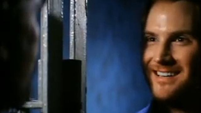 Эксперт. 1995 г. ‧ Боевик/Триллер