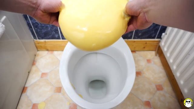 Will it Flush? Lots Of Mustard 2 смотреть онлайн