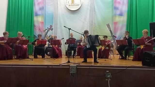 Ансамбль ,, Музыкальный сувенир",,Под небом Парижа" часть 2 смотреть онлайн