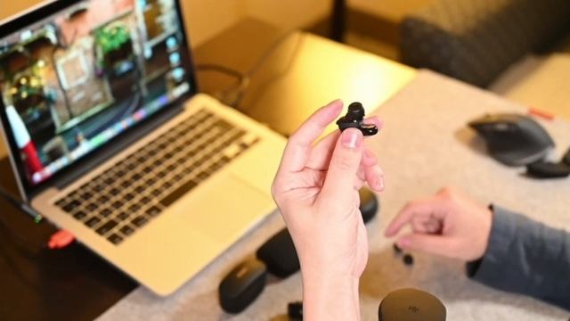 [Bose Quiet Comfort EarbudsⅡとウレタンでノイズキャンセリング性能向上] ウレタンフォームのイヤーピースでホワイトノイズ減少と性能向[ねこしぃの周辺機器] смотреть онлайн