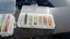 Судак в отвес. Ловля судака с лодки в отвес. Судак на балансир.