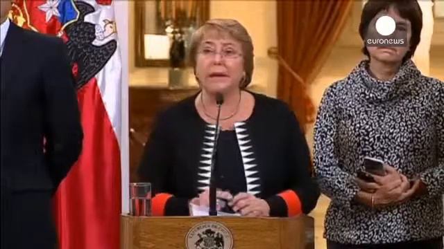 #Чили: из-за извержения Кальбуко объявлен красный уровень тревоги смотреть онлайн