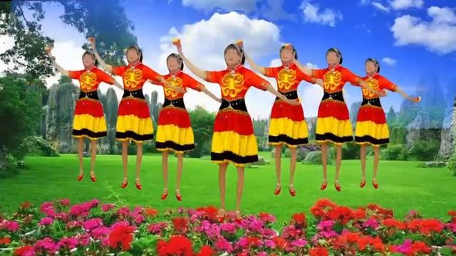 Chinese Yi Dance “The Stars & Flowers”彝族舞“满天星星. 遍地花” Instructor Ming смотреть онлайн
