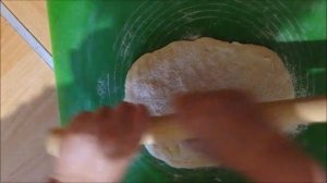 пирог из квашеной капусты с грибами