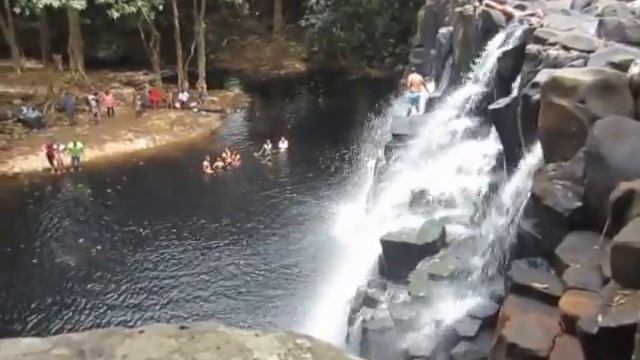 водопад Рочестер смотреть онлайн