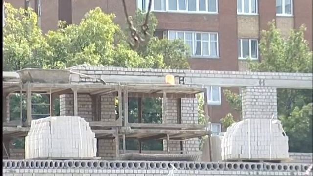 В Уфе детская площадка мешает строительству школы смотреть онлайн