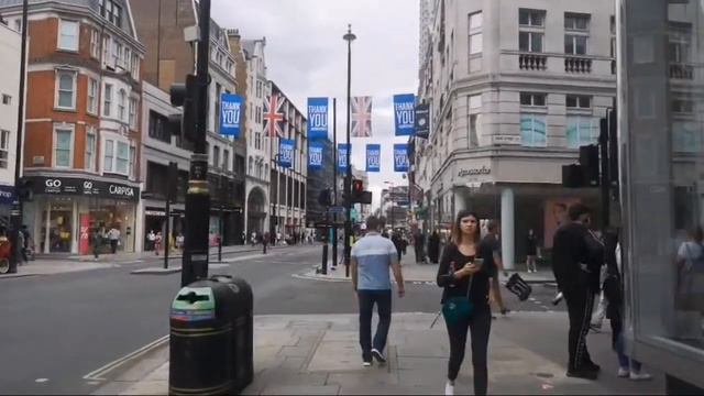 Первый День Работы Магазинов В Лондоне После Карантина. смотреть онлайн