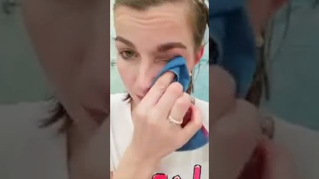 Сняла макияж водой и салфеткой. смотреть онлайн
