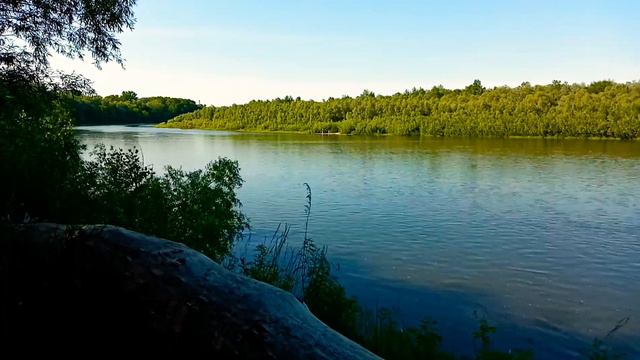 Украина. Чернигов. Красивая р.Десна. Ukraine Chernigiv Desna river. Time-lapse смотреть онлайн
