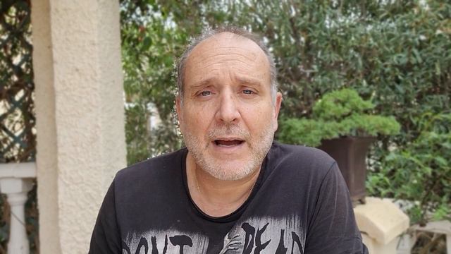 Una plaga de tus plantas un tanto peculiar смотреть онлайн