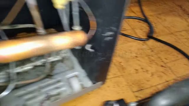 Холодильник Samsung RL57TEBIH инвертор. Устранение утечки фреона смотреть онлайн