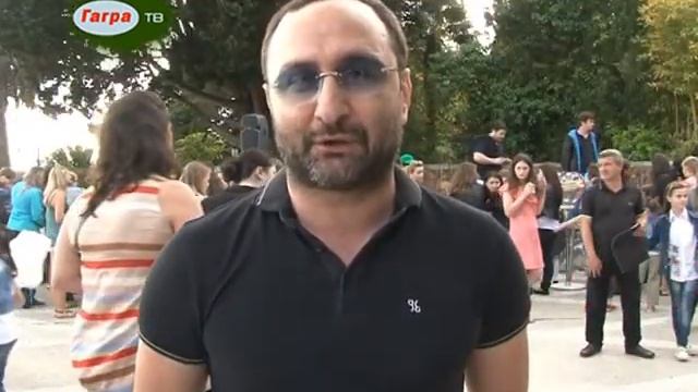 1 июня в Гагрском парке им принца Ольденбургского прошло развлекательное мероприятие, посвященное смотреть онлайн
